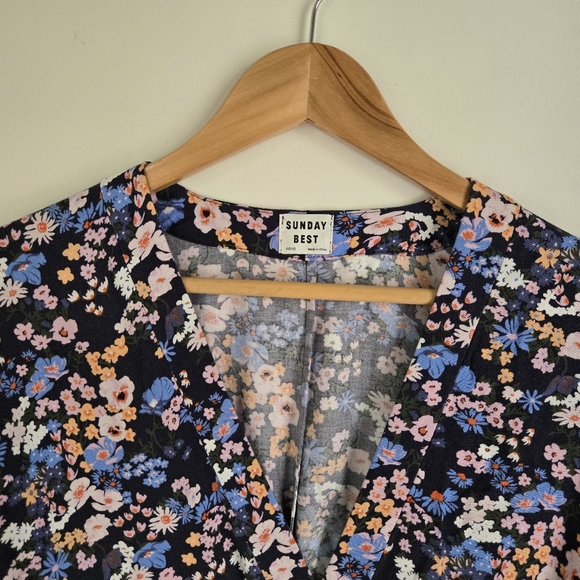 Aritzia Sunday Best Kimono - Picture 2 of 2